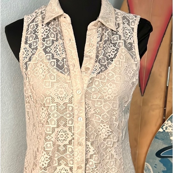 ⭐️NWT,New Directions,Tru-Stone, Tatted-Lace Over Attached Cream Tank, Timeless,S - Picture 5 of 7